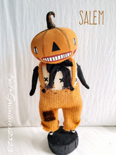 Load image into Gallery viewer, Pumpkin Salem