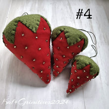 Load image into Gallery viewer, Velvet Beaded Strawberries -Set #4