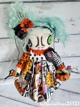 Load image into Gallery viewer, Zombie Zabella