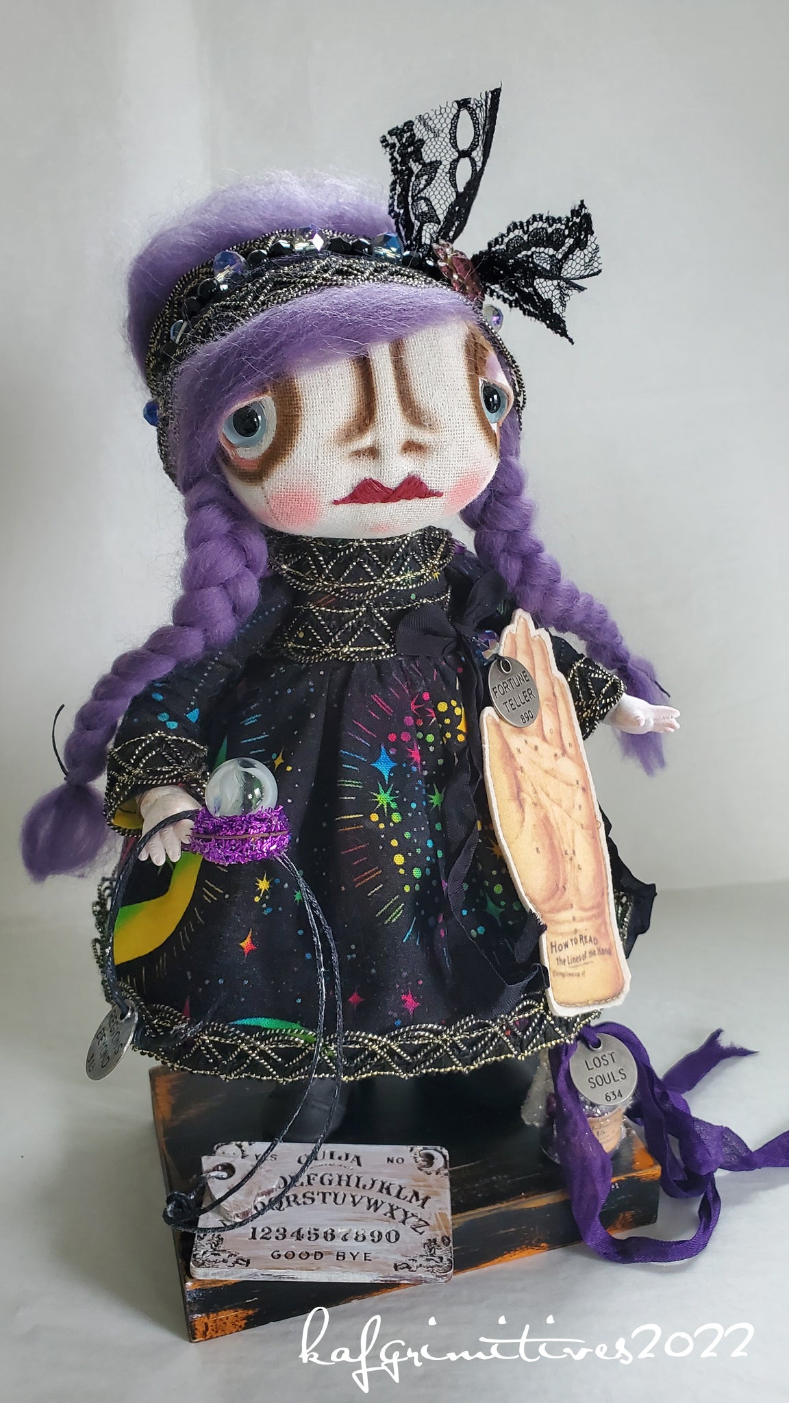 Madame Mertzola the Mystical Famous Fortune Teller – Grimitives