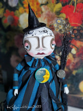 Load image into Gallery viewer, Witch Luna Midnight