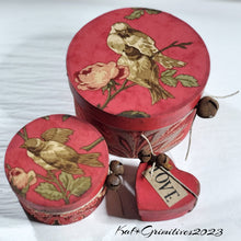 Load image into Gallery viewer, Valentine Box set #1 Love Birds