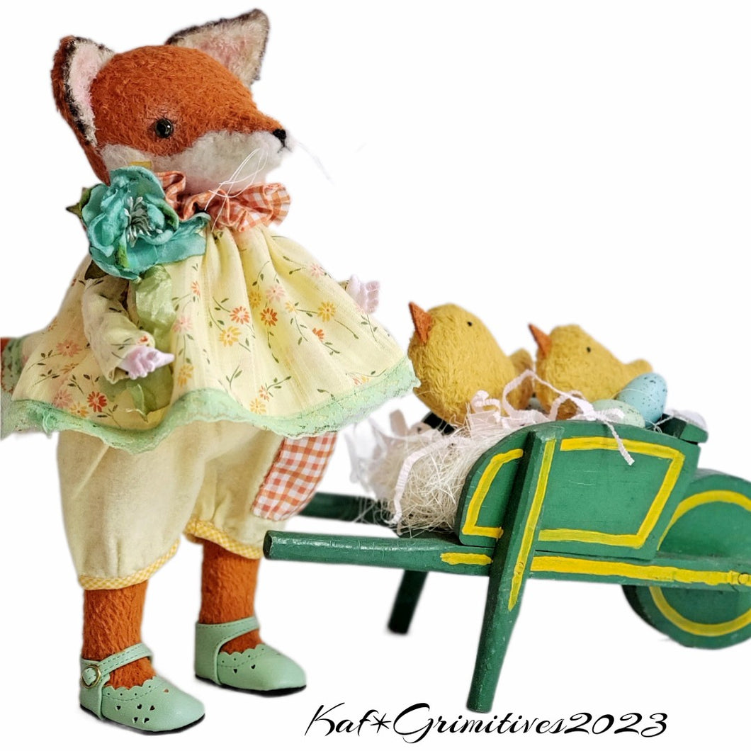 Momma Matilda Fox and a wagon of cHicks
